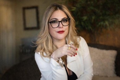 Roberta Malzoni une direito, comunicação e atuação institucional em defesa das mulheres